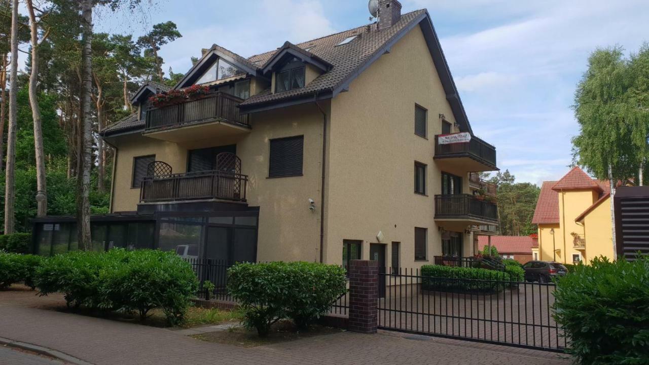 Apartament Bursztynek Pobierowo Exterior foto